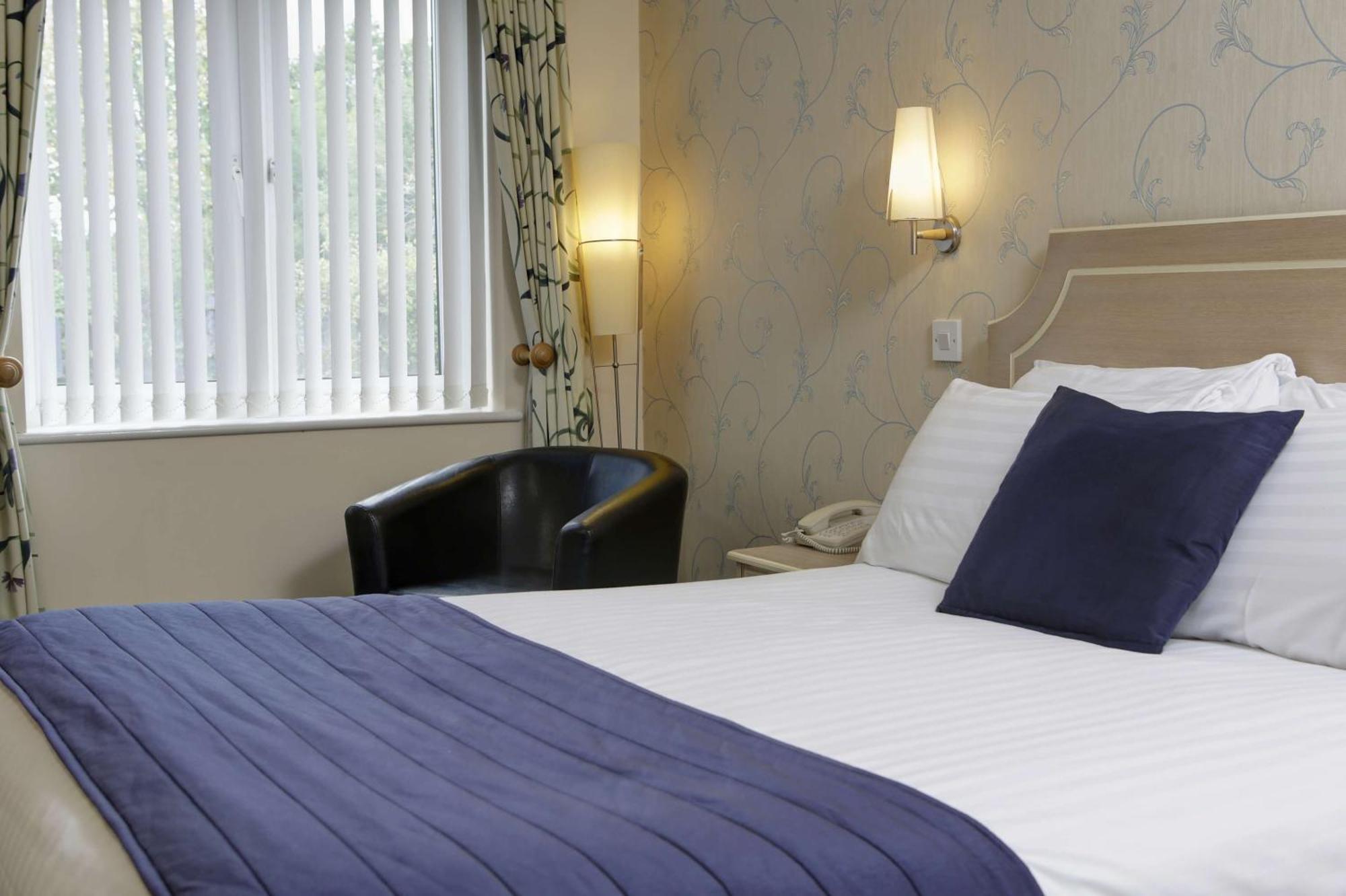 Best Western Reading Calcot Hotel Ngoại thất bức ảnh
