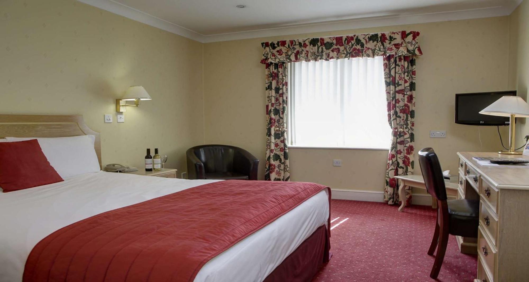 Best Western Reading Calcot Hotel Ngoại thất bức ảnh
